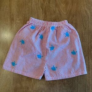 Mud pie red seersucker and blue crab shorts